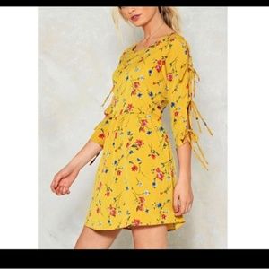 Nasty Gal Floral Tie Sleeve Dress (S), New w/tags